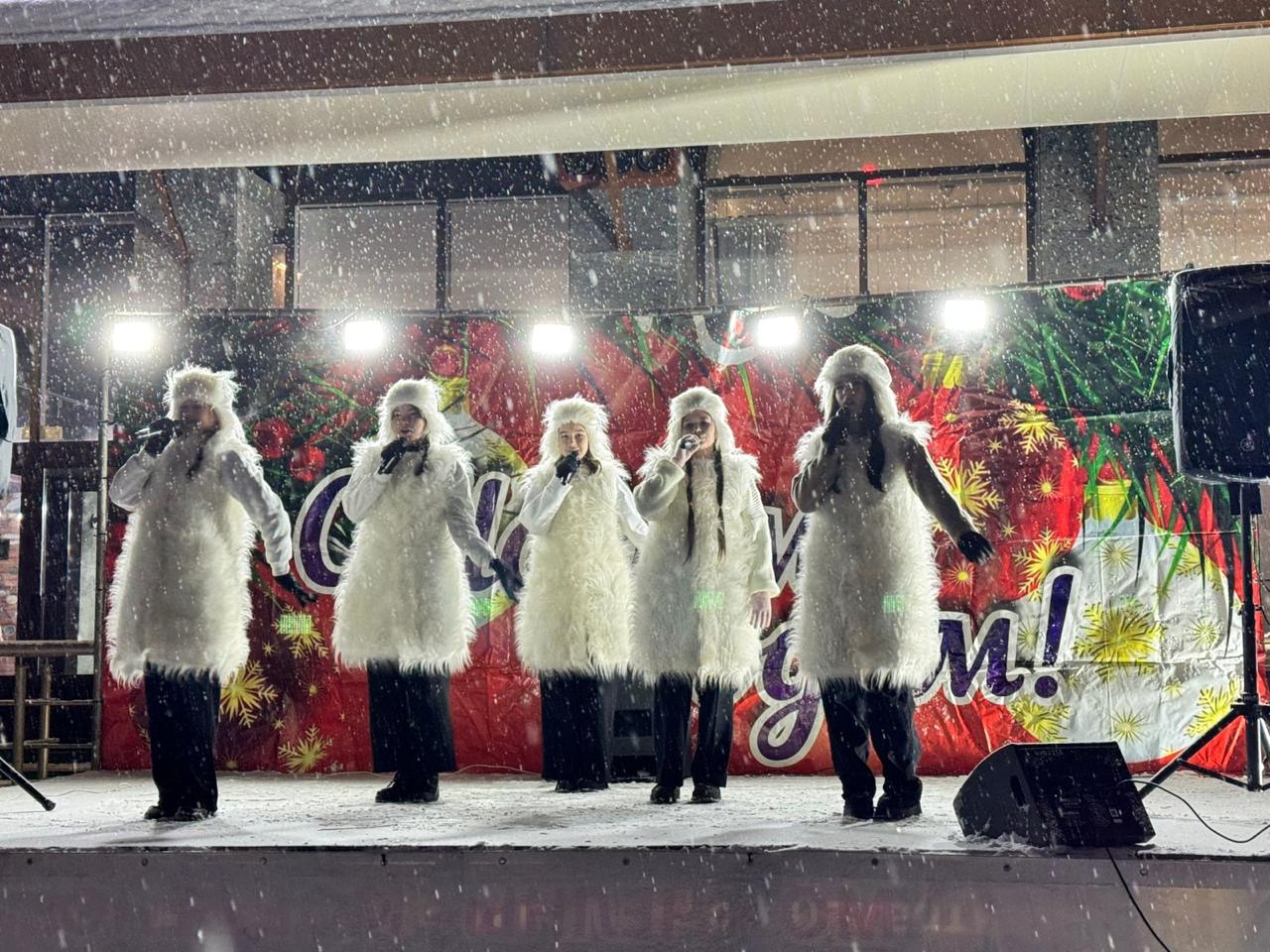 Яңа ел әкияте монда кабына!