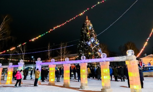 Открытие новогодней ёлки в Парке Победы