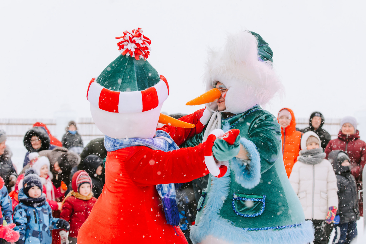 Танцы на снегу для детей!