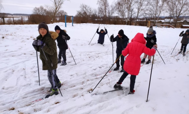 «Лыжная прогулка»