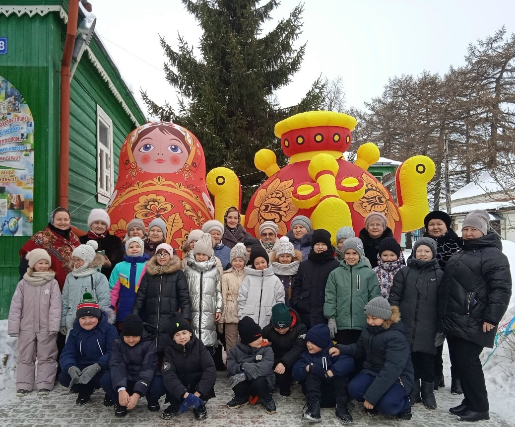 Дарим доброту и радость людям.