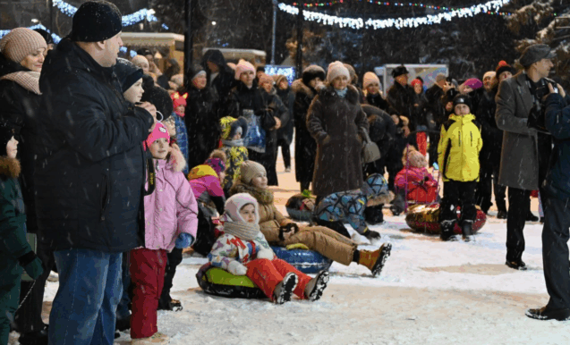 Новогодний хоровод