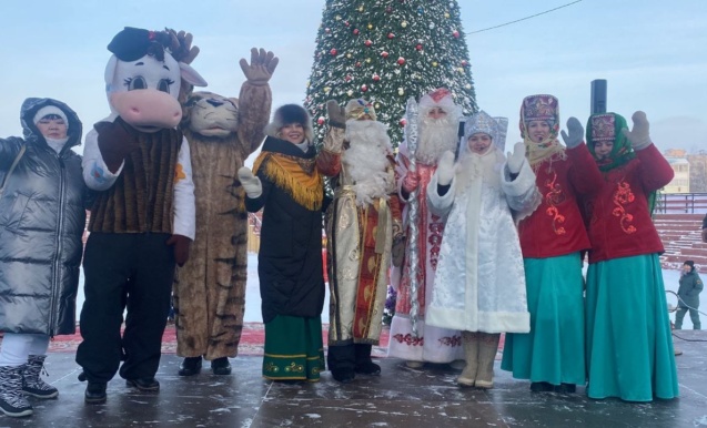 Открытие ёлки «Новогоднее настроение»