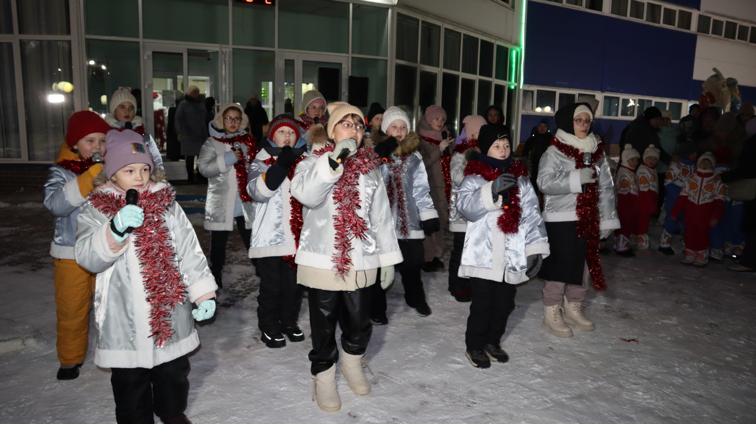 Шунысы яхшы - ел саен безнең янга Яңа ел килә!