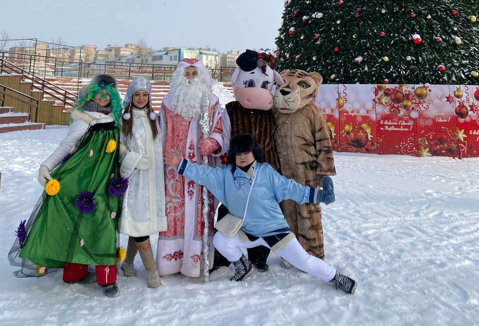 Концерт: «Шаг в Новый год»