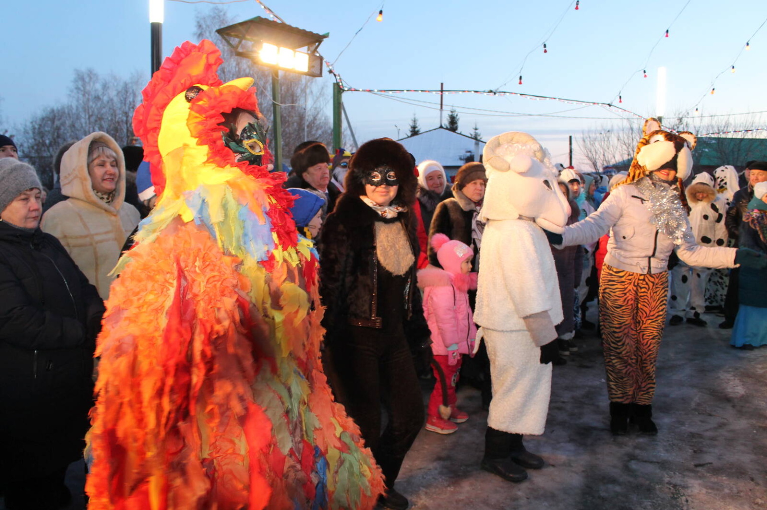 Новогодний вечер для молодежи «Снежные мечты: новогодняя вечеринка»