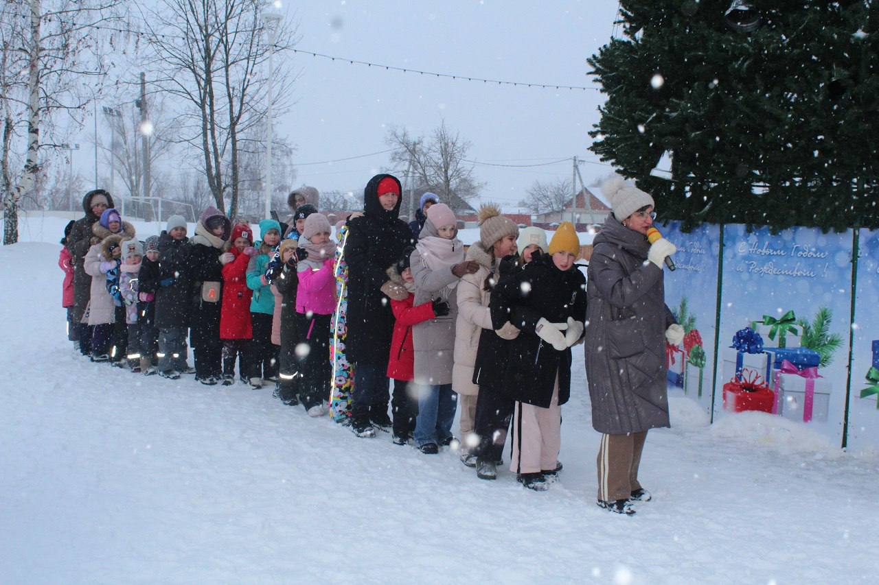 Уродилась коляда накануне Рождества