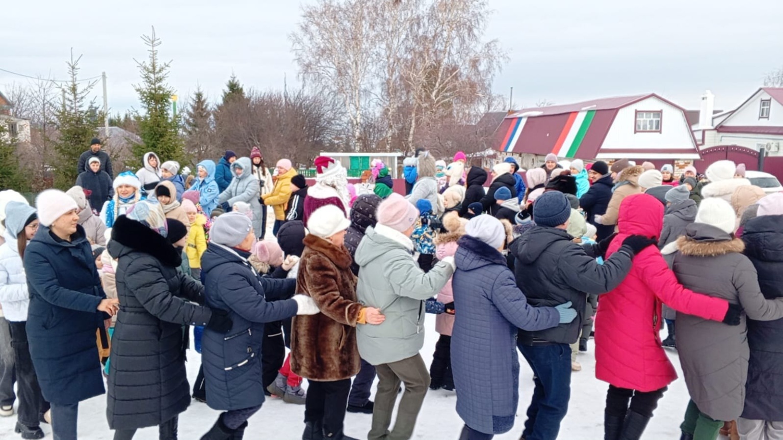 Яңа ел утлары әкияткә чакыра