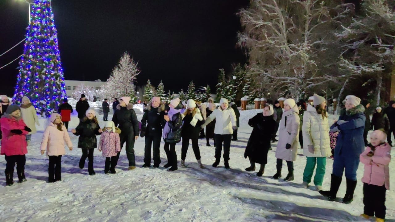 «Праздник огней и радости»