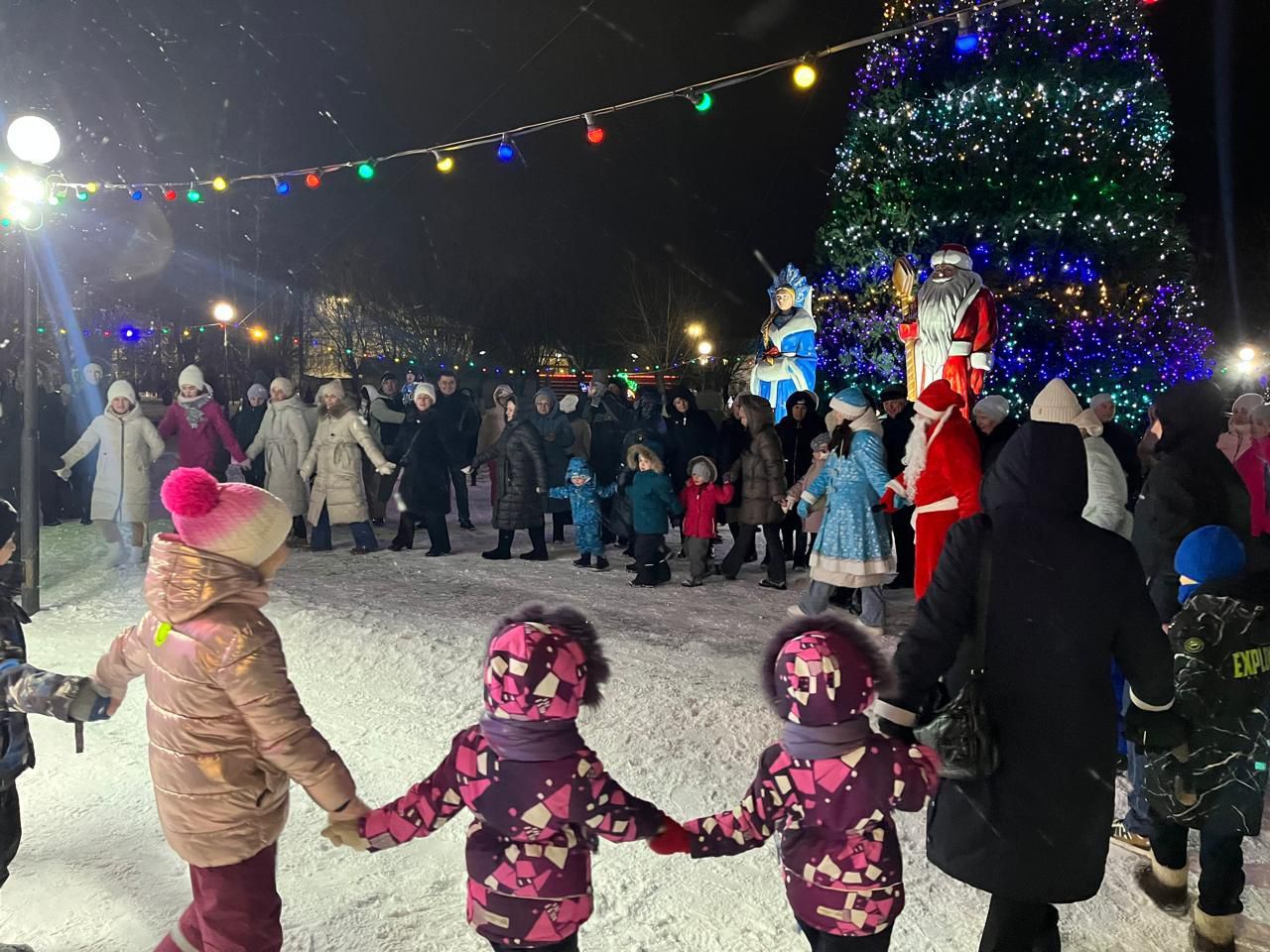 Музыкально-игровая программа