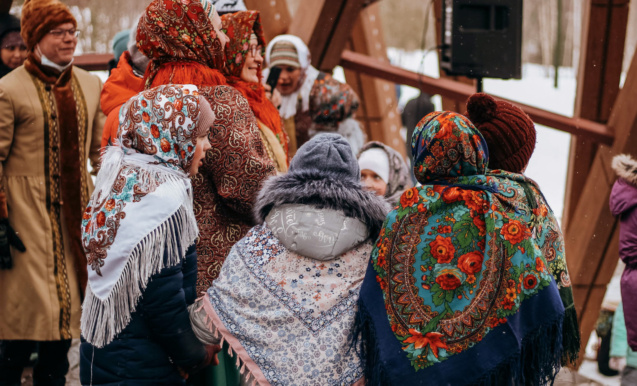 Наступили Святки - начались колядки