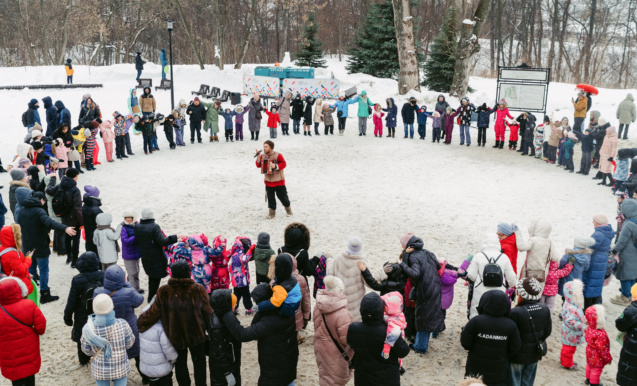 У зимы в Святки - свои порядки