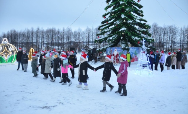 Торжественное открытие Центральной Новогодней ёлки.