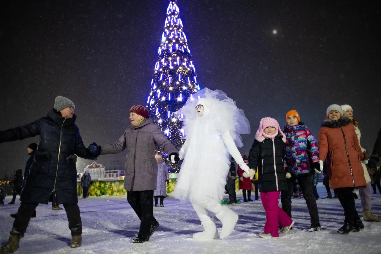 Открытие новогодней ёлки парк Нефтехимиков