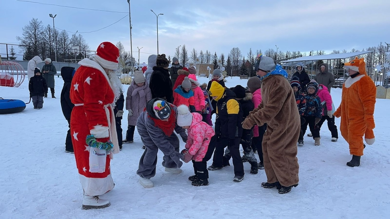 Час любимых игр на новогоднюю тематику