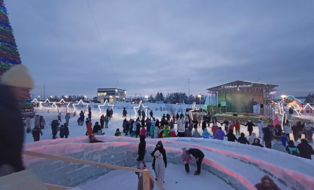 Безнең күңелле Яңа ел