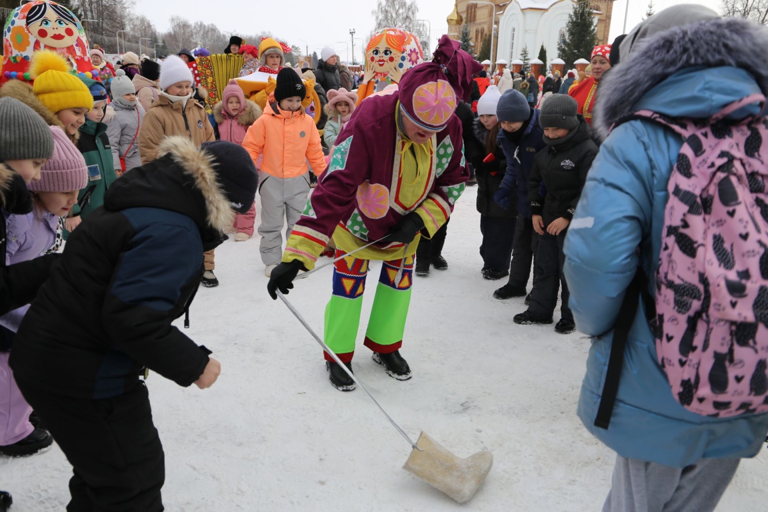 Киң Май чабу!